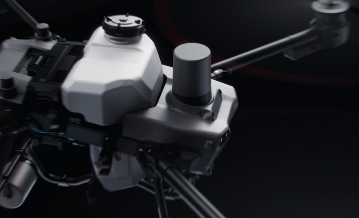 DJI Agras T25 - Drone agricole compact et intelligent