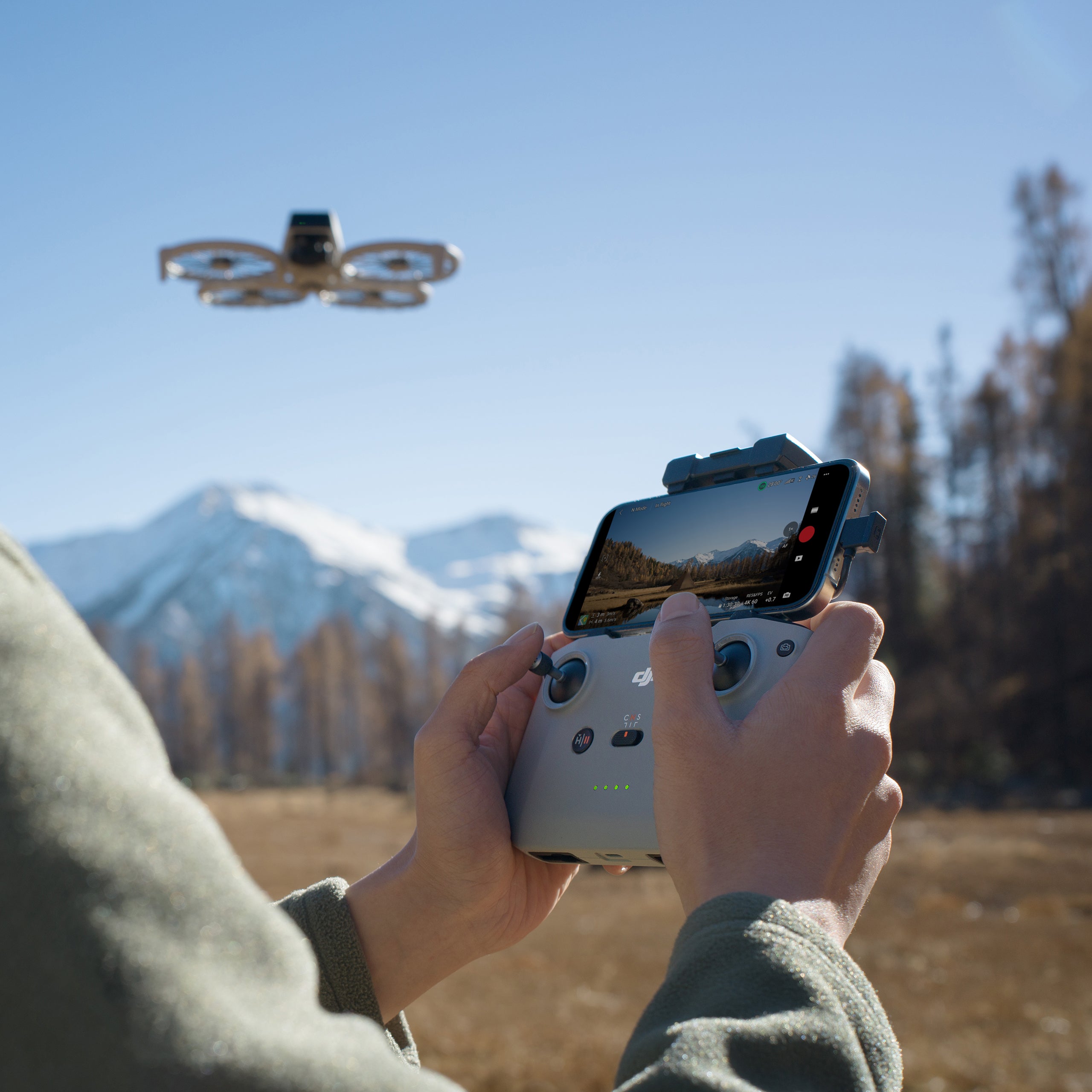 DJI Flip - Kit avec Télécommande DJI RC-N3