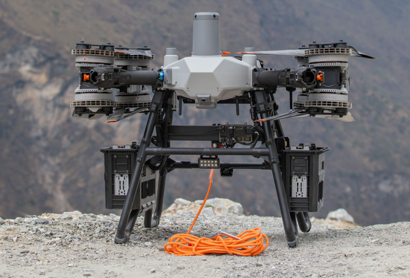 DJI FlyCart 100 - Drone de transport professionnel