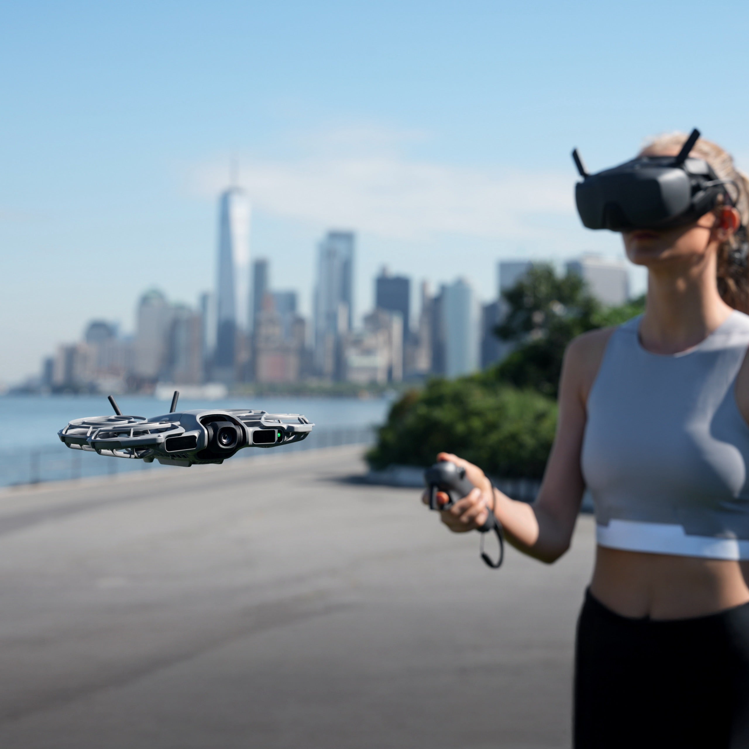 DJI Neo 2 - Motion Fly More Combo avec Goggles N3 & RC Motion 3