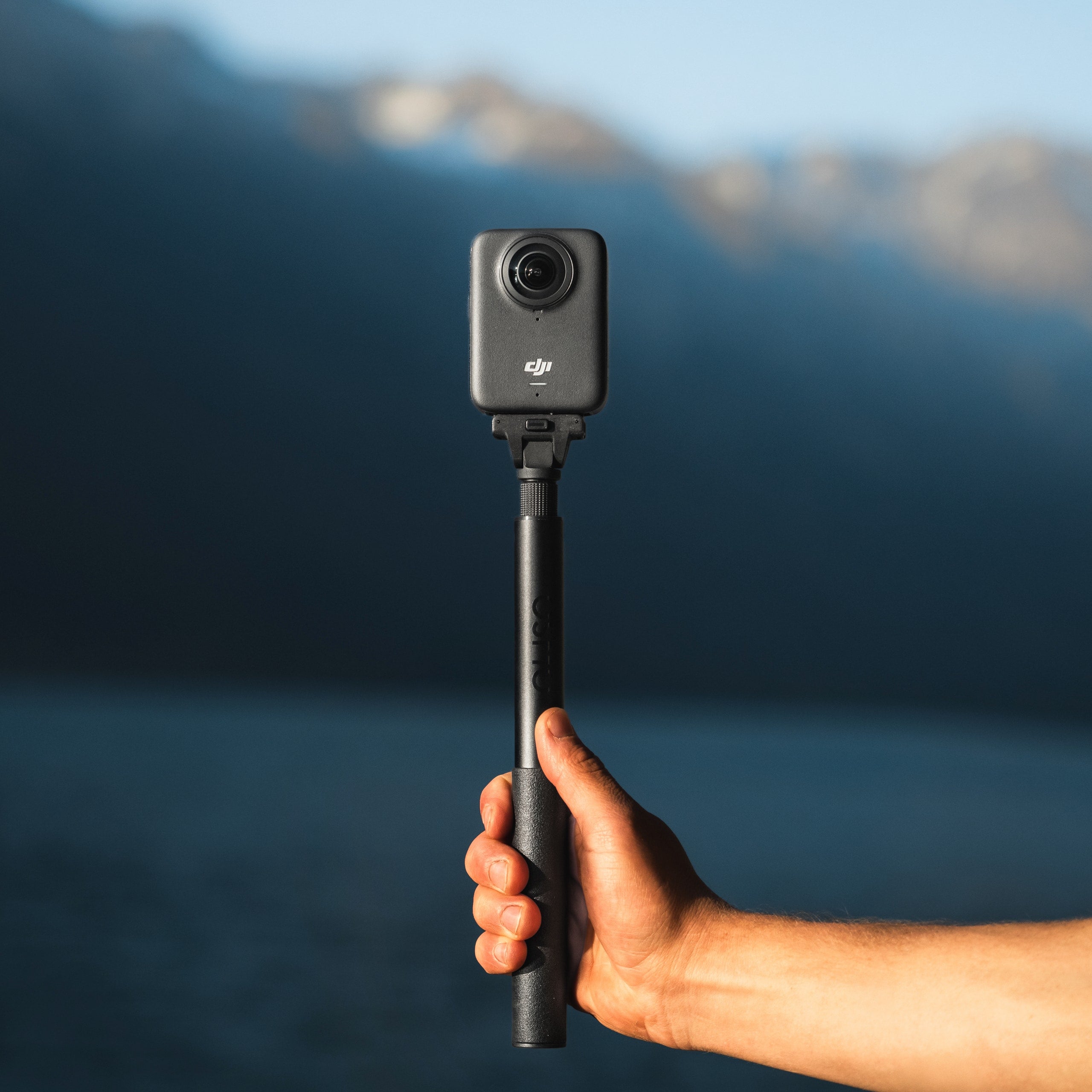 DJI Osmo 360 - Combo Aventure