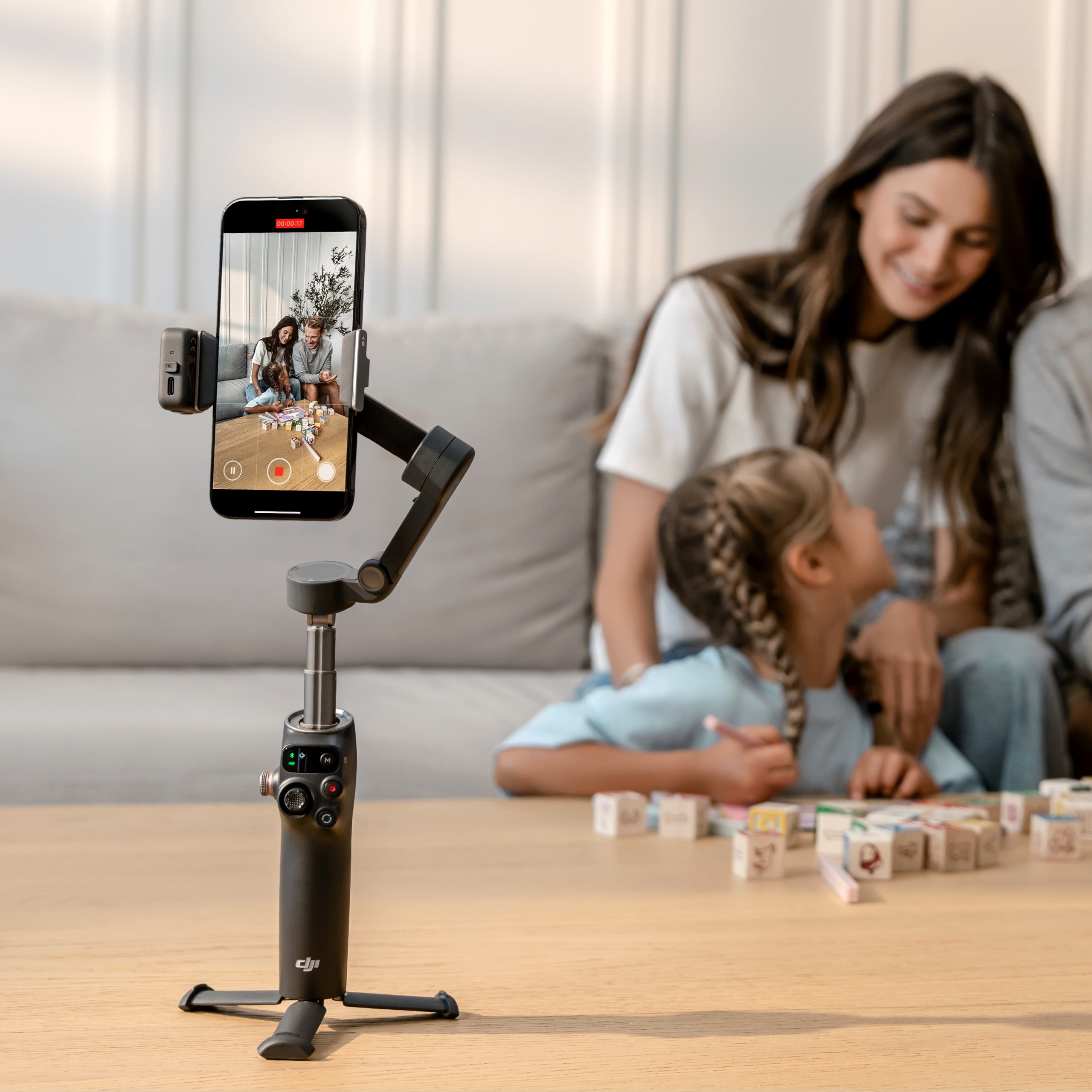 DJI Osmo Mobile 8 avec suivi avancé