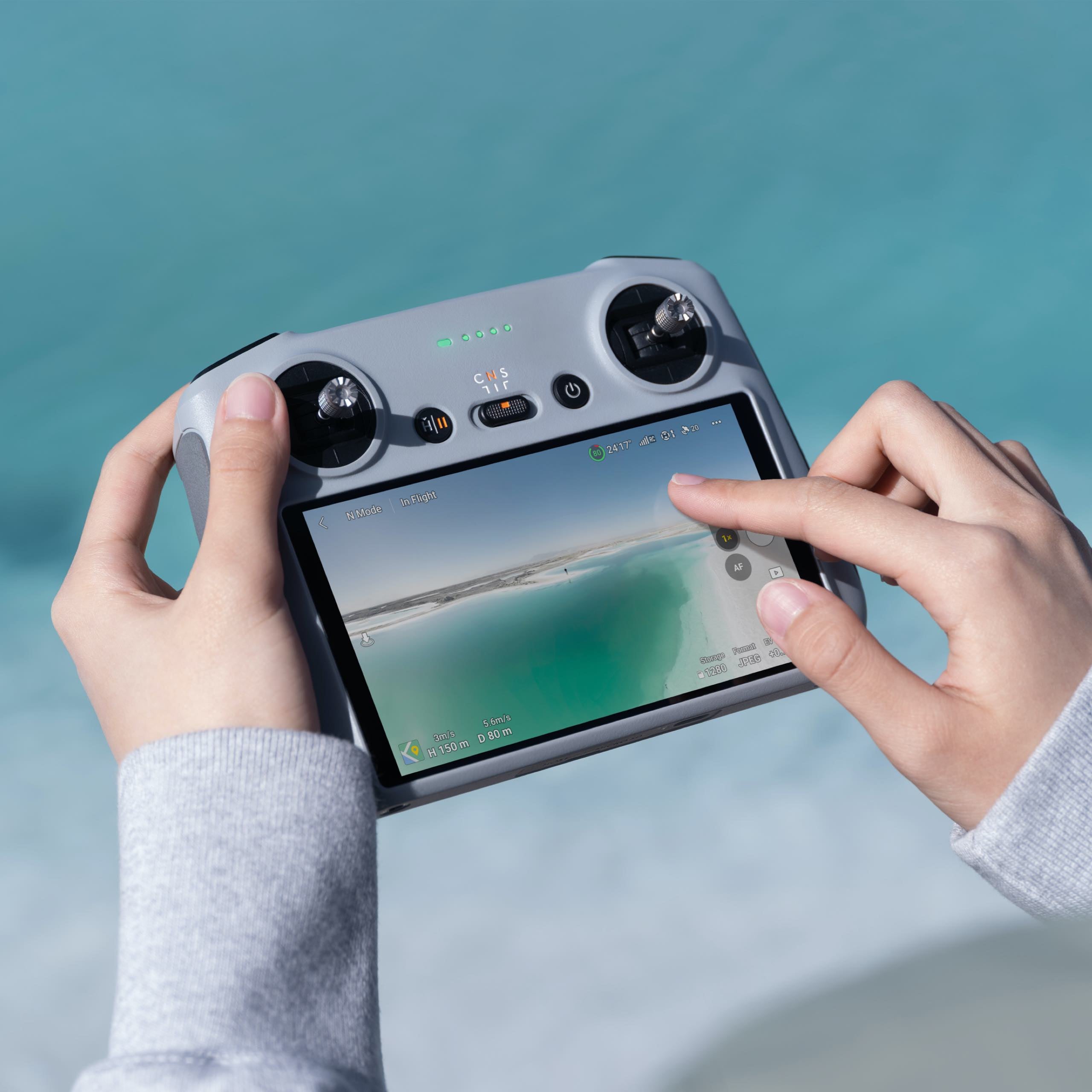 DJI RC - Télécommande pour drones
